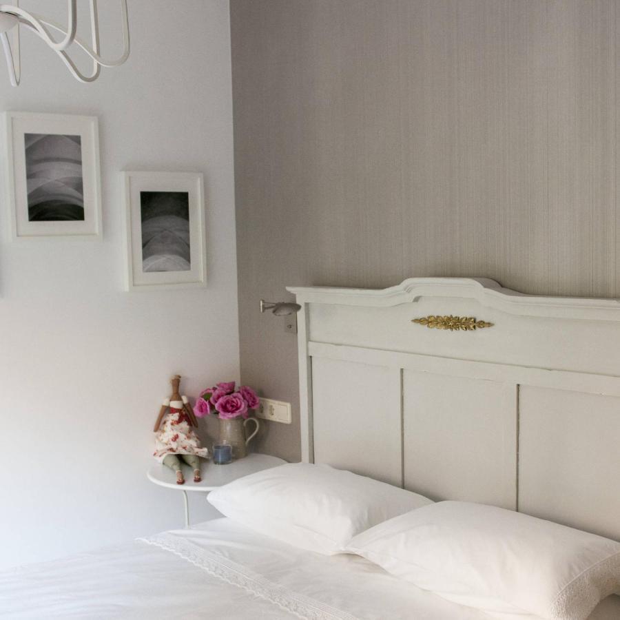 El Jardi De L'Avet Bed & Breakfast Лерида Екстериор снимка