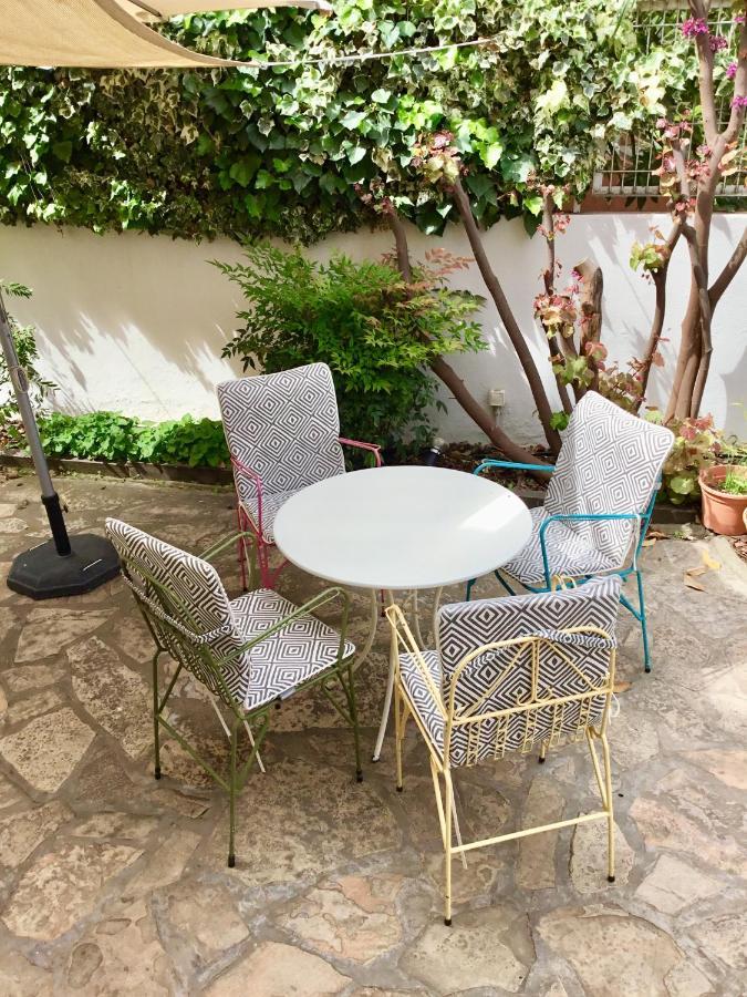 El Jardi De L'Avet Bed & Breakfast Лерида Екстериор снимка
